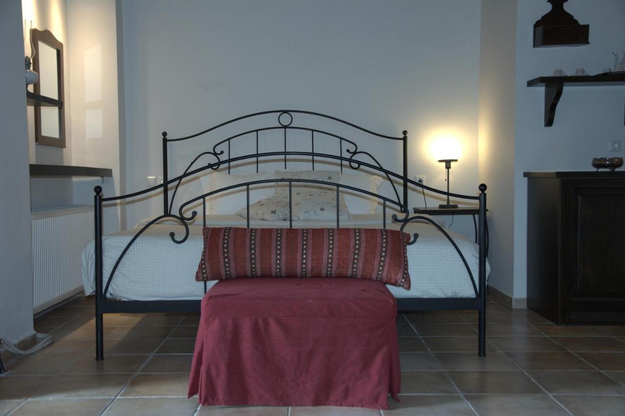 Aparthotel Αργουλιάς Tzermiádon Esterno foto