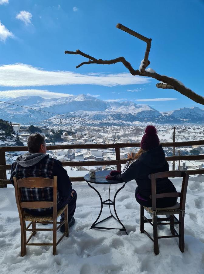Aparthotel Αργουλιάς Tzermiádon Esterno foto