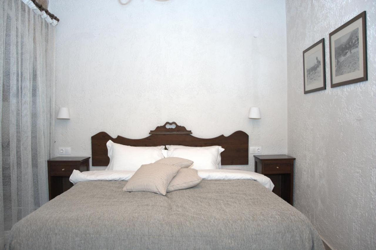 Aparthotel Αργουλιάς Tzermiádon Esterno foto