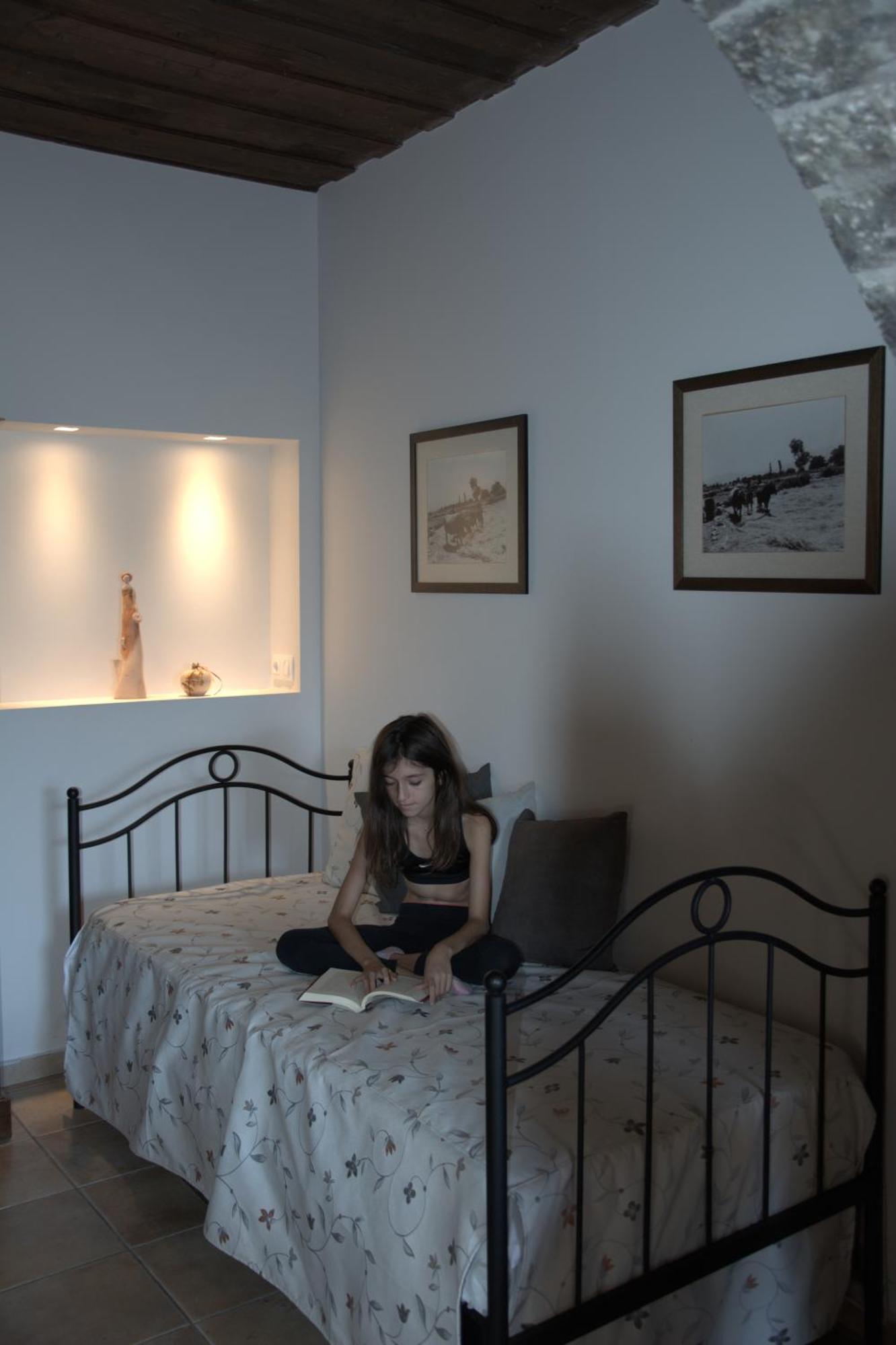 Aparthotel Αργουλιάς Tzermiádon Esterno foto